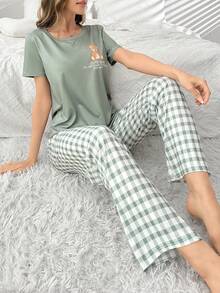 Conjunto de pijama con camiseta de manga corta cuello redondo con estampado de oso y eslogan y shorts estampados a cuadros para mujer - verde menta - Ver 7