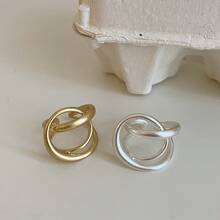 Anillo abierto con acabado mate y líneas - Beis - Ver 2