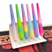 Multi-Color Gradient Anti-Slip Threaded Diamond Painting Pen, Includes 1 Pen And 5 Replaceable Pen Tips, Premium 5D Diamond Painting Accessories, Suitable For Beginners And Art Enthusiasts Craft Tool - Sets - View 3