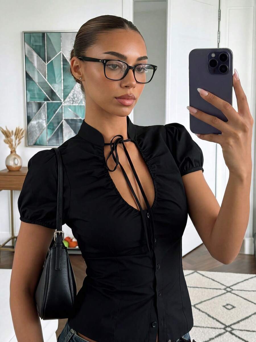 Camisa casual de mujer con lazo negro, cintura ceñida y diseño calado, adecuada para el verano y el regreso a clases - Negro - Ver 1