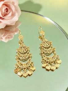 1 Pair Vintage Palace Style Women's Earrings, Multi-Layer Crescent Hollow Filigree Structure, Heart Tassel Pendant, Arabic Women's Festival Wedding Accessory Jewelry Earring, Also Suitable As A Gift - Multicolor - View 3
