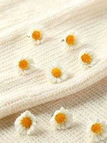 10/2pcs Daisy Flower Invisible Hair Clips,Small White Floral Hair Rings For Braids,Wedding Bridal Hair Accessories,Summer Beach Vacation Decor - White - View 3