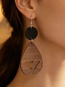 A Pair Of Bohemian-Style Brown And Black Color-Blocked Wooden Openwork Butterfly Earrings, Long Vacation Style Earrings - Brown - View 4