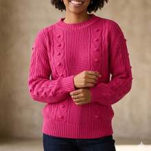 Women's Pink Winter Sweater, Warm, With Pom-Pom Details, Round Neck And Long Sleeves To The Wrist. - 玫紅色 - 查看 2
