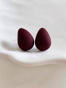 1 Pair Minimalist Exquisite Niche Vintage Red Water Drop Shaped Design Matte Texture Stud Earrings High-End Elegant Unique Suitable For Women Daily Casual Autumn Winter Wear - Burgundy - View 4