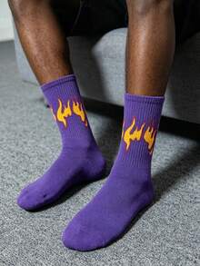 4/8 Pairs Niche Design Flame Pattern Unisex Mid-Calf Socks, American Vintage Vertical Stripe Texture, Ins Personalized Style, Random Style, Street Hip-Hop Versatile Casual Sports Socks, Couple Socks - Multicolor - View 4