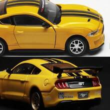 1:42 Ford Mustang GT 2018 車模，紅黃藍塗裝改裝版合金模型玩具，仿真賽車展示收藏禮品 - 彩色 - 查看 3