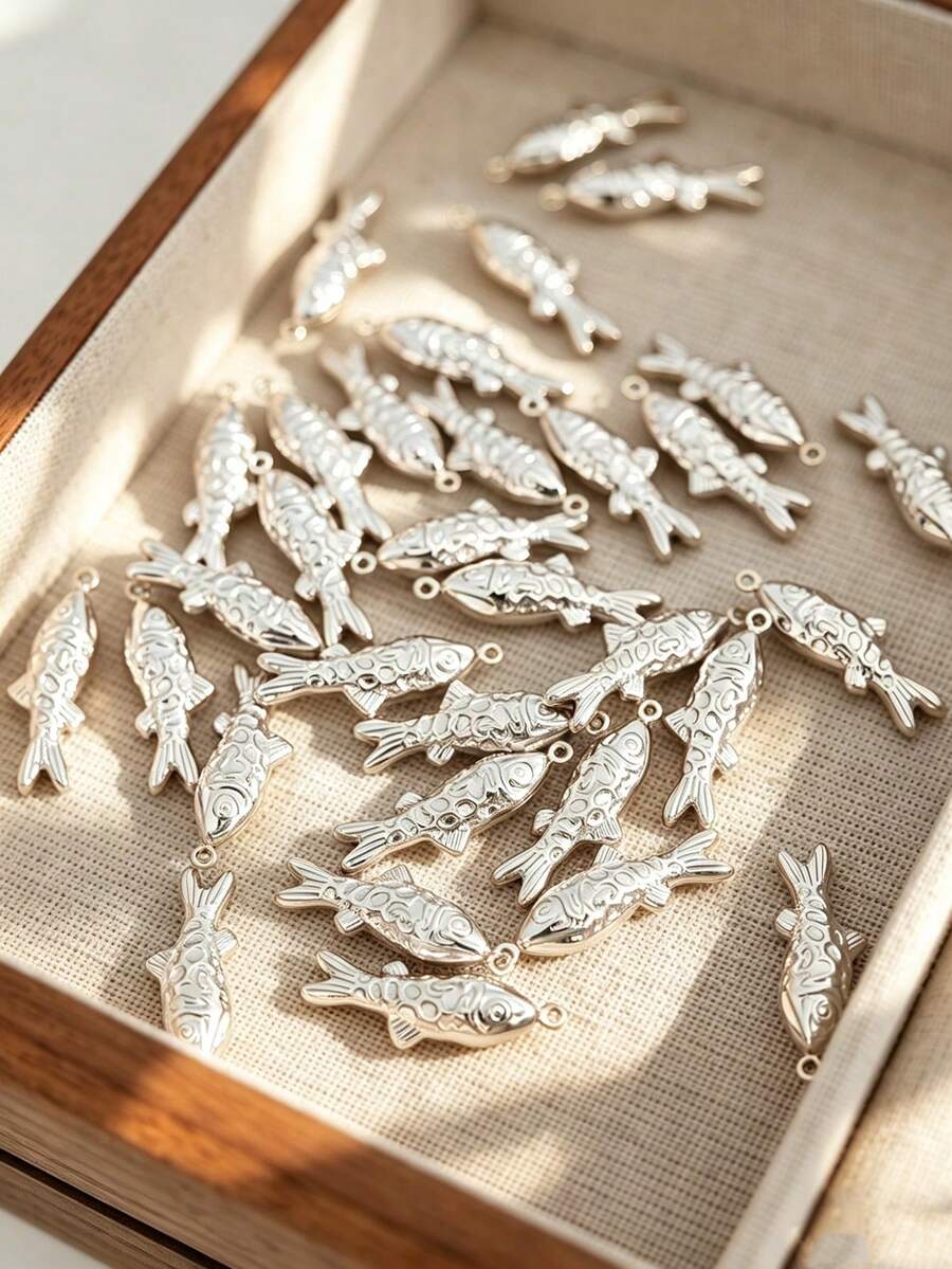 12件裝不鏽鋼鏤空魚形海洋度假風動物系列時尚珠寶DIY吊墜 - 銀色 - 查看 1