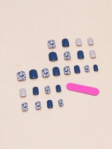 24片美甲贴片，法式短方形美甲款式，简约撞色图案，包含1个指甲锉和1瓶果冻胶，可爱心形贴片，美甲用品 - 彩色 - 查看 2
