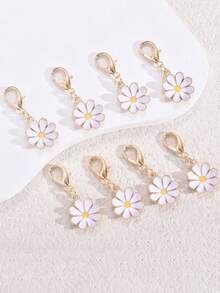 5/10/15pcs Fashionable Daisy Flower Decorative Keychain, Mother's Day Gift, St. Patrick's Day, Birthday Exquisite Gift, Bag Accessory, Holiday Decoration Essential Hanging Ornament. - Multicolor - View 8
