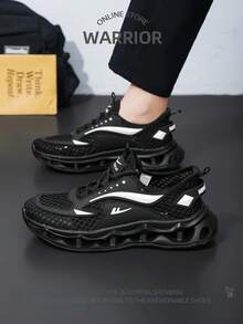 WARRIOR 1 Pair Men's Versatile Mesh Breathable Casual Sports Shoes - White and Black - View 4