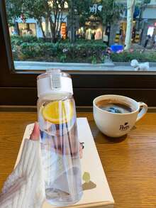 1個可攜式大容量透明杯，適用戶外、旅行、運動、辦公室，啤酒杯、冰咖啡杯、可愛果汁杯、茶杯、吸管杯，適合調酒、威士忌、茶飲，適合作為禮物 - 彩色 - 查看 4