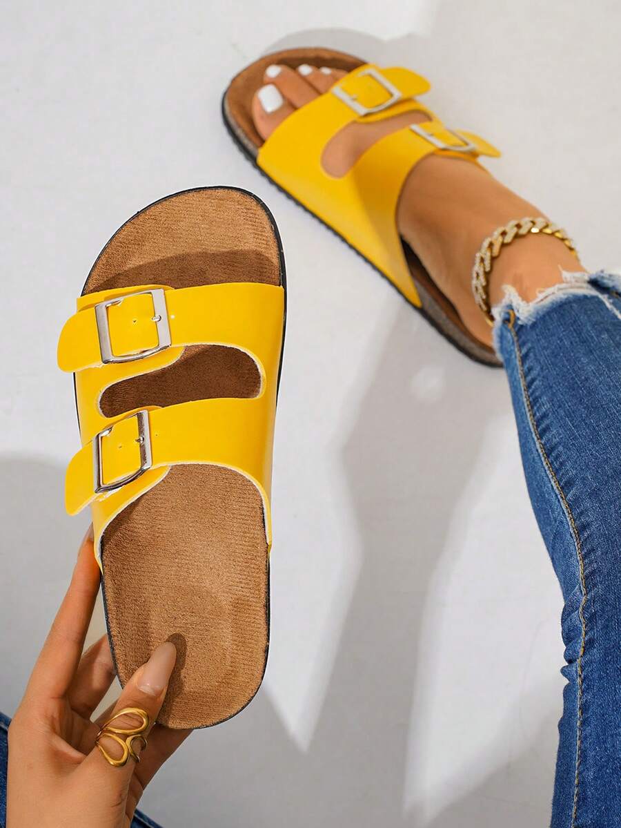 Sapatos Elegantes Louis para Mulheres, Novas Sandálias Planas de Verão para Mulheres, Design Fofo com Fivela, Sapatos de Praia, Chinelos de Verão Respiráveis com Bico Aberto e Bico Redondo, Chinelos Planos Estilo Urbano de Férias da Moda, Sandálias Elegantes para Mulheres, Palmilha de Camurça Sintética Anti-Suor e Anti-Odor com Suporte de Arco, Sandálias de Verão Adequadas para Férias, Rua de Verão, Praia, Deserto, Escritório, Apartamento e Vários Cenários, Podem ser Combinadas com Qualquer Roupa, Sandálias Amarelas para Mulheres