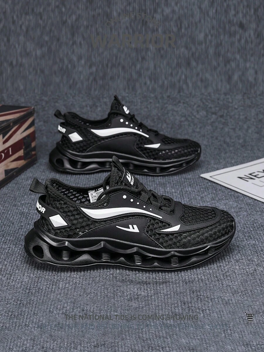 WARRIOR 1 Pair Men's Versatile Mesh Breathable Casual Sports Shoes - White and Black - View 1