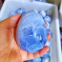 1pc Blue Angel Stone Crystal Egg, Perfect For Geology Enthusiasts, Projects And Mineral Specimens. It's A Unique Home Decor Piece And A Great Gift For Crystal Collectors. Its Bohemian Style And Unique Texture Make It An Ideal Choice - Blue - View 4
