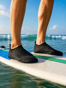 Minimalist Solid Color Slip-On Quick-Dry Water Shoes, Unisex Lightweight Non-Slip Beach Swimming Shoes, Creek Shoes - Black - View 5