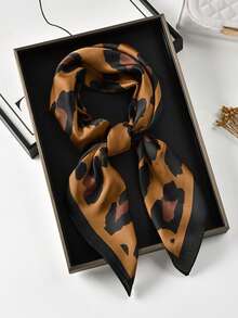 1 Piece Of Men's Leopard Print Satin Square Scarf Multifunctional Headscarf Neck Scarf Hair Accessories For Daily Wear - Black Camel - View 4