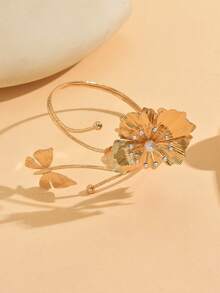 1pc Luxury Floral & Butterfly Armband, Unique Design Elegant Arm Cuff Accessory, Suitable For Daily, Commute, Date, Party, Vacation Wear - Gold - View 2