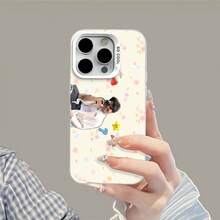 Funda para teléfono con estampado colorido de fresas y estrellas, compatible con Samsung, Apple, VIVO, OPPO, , Transsion, ,  y Honor. Fabricada en TPU, ofrece protección contra golpes y caídas. Un regalo ideal para familiares y amigos. - Blanco - Ver 6