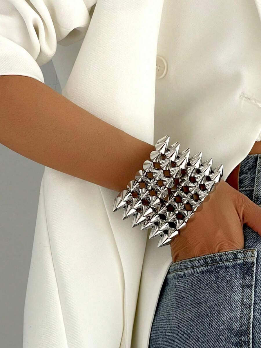 1 Piece Of Fashionable Hip-Hop Retro Wide Bracelet Punk Rivet Accessory - Multicolor - View 1