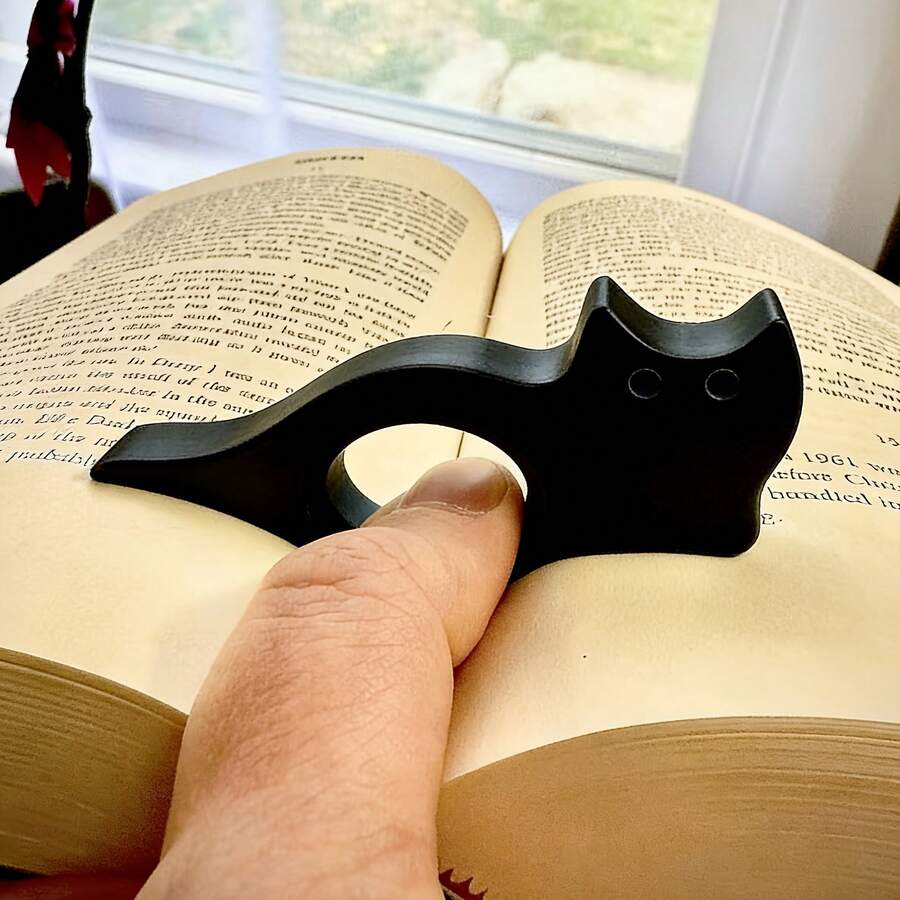 1pc Ergonomic Thumb Bookmark, Suitable For People With Sweaty Palms Who Love Reading, Can Be Held With One Hand - A - View 1