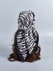 1pc Zebra Striped Print Bandana Women Big Square Scarf Bandana,Hair Band,Head Band Ideal For Dressing Up Your Look - White - View 2