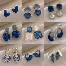 10pcs Blue Heart Earrings For Women, Clip-On Earrings Without Piercing, Versatile Stud Earrings, Unique Design, High-End Elegant Ear Jewelry - Blue - View 1