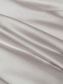 1pc Smooth Luxury Quilt, Suitable For All Seasons, Thin, Washable, Durable Comforter - Light Grey - View 9