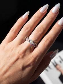 1件 總克拉重量：0.49 CT，優雅全鑽鎖鏈莫桑鑽戒指，925純銀，適合女性婚禮與日常配戴 - 鎖鏈莫桑戒指 - 查看 4