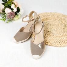 Closed-Toe Patchwork Webbing & Rubber Rope Design Lightweight Wedge Heel Fashion Women's Shoes - Khaki - View 9
