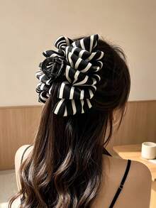 1pc Black White Vertical Stripe Big Bow Hair Claw Clip, Fabric Bow Decor Metal Jaw Clip, Women Half Up Bun Hairstyle Fixing Hair Accessory - Multicolor - View 7