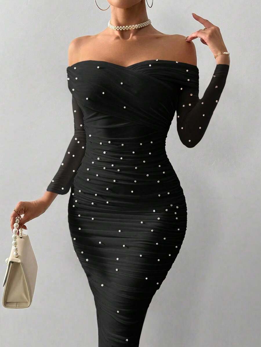 Vestido maxi elegante y romántico para mujer, con hombros descubiertos, decoración de perlas, volantes y ajuste ceñido, para fiesta, cita o Día de San Valentín - Negro - Ver 1