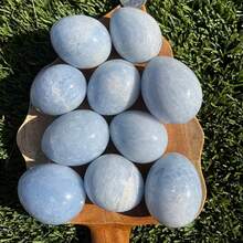 1pc Blue Angel Stone Crystal Egg, Perfect For Geology Enthusiasts, Projects And Mineral Specimens. It's A Unique Home Decor Piece And A Great Gift For Crystal Collectors. Its Bohemian Style And Unique Texture Make It An Ideal Choice - Blue - View 5