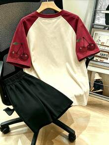 Cherry Letter Print Pattern Colorblock T-Shirt And Shorts Set, Plus Size Women's Summer Casual 2-Piece Outfit Elegant - Multicolor - View 3
