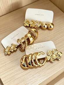 9 Pairs Gold Earring Set, Floral Hammered Twisted C-Hoop, Suitable For Commute, Date, Vacation, All-Match, One Card For All Styles - Gold - View 2