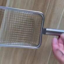 1pc Stainless Steel Cat Litter Scoop, Fine Mesh Handle Design, Sturdy And Durable, Suitable For Cats, Equipped With Two Different Mesh Hole Sizes, Can Clean Clumping And Non-Clumping Cat Litter - View 11