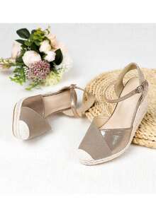 Closed-Toe Patchwork Webbing & Rubber Rope Design Lightweight Wedge Heel Fashion Women's Shoes - Khaki - View 4