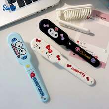 SANRIO 迷你便攜可愛三麗鷗角色折疊髮梳，塑膠旅行梳，Hello Kitty、Kuromi 與 Pochacco 圖案，馬卡龍色卡通設計，適合日常理髮與梳理，適用生日派對、聖誕禮物與兒童假期 - A - 查看 3