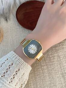 1 buah Gelang Emas Persegi dengan Jam Tangan Quartz untuk Wanita, Minimalis, Modis, Elegan, Cocok untuk Pemakaian Sehari-hari, Pilihan Terbaik untuk Hadiah Liburan - Emas - View 5