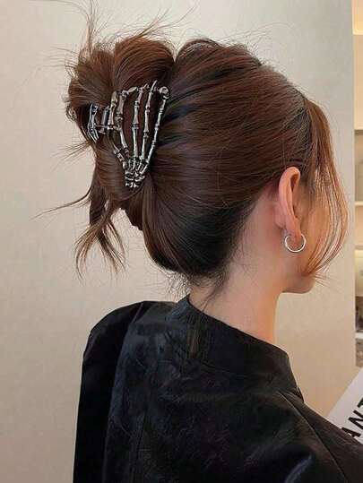 Halloween Horror Skeleton Claw Hair Clip, Metal Hair Claw, Dark Gothic Style Hair Claw, 1pc, Suitable As Halloween And Easter Gift For Couples, Autumn Fashion Women's Hair Clip, Winter Women's Vacation Outfit Hair Accessory