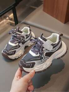 Sneaker da ragazza con suola spessa e chunky, scarpe da running in in rete traspirante con chiusura a strappo, suola antiscivolo con battistrada profondo e resistente all'usura, scarpe casual sportive da passeggio per uso esterno - Cachi - Visualizzare 1