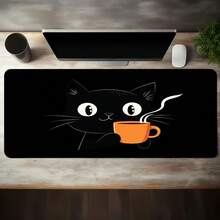 Dieses große Gaming-Mauspad zeigt eine Cartoon-schwarze Katze, die eine Tasse Kaffee hält, und hat eine rutschfeste, waschbare Gummiboden. Geeignet für verschiedene Szenarien, in mehreren Größen erhältlich. - Mauspad - Übersicht 3