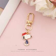 Internet Celebrity Cartoon Snoopy Keychain Pendant Couple Car Bag Pendant Claw Machine Small Gift [Randomly Emit Colors] - View 4
