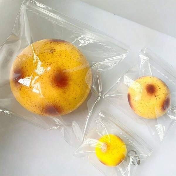 2026新款柔軟逼真馬鈴薯泥造型捏捏樂，逼真食物馬鈴薯設計，慢回彈紓壓捏捏玩具，柔軟觸感，舒適捏感，柔軟捏捏球，紓壓柔軟矽膠捏捏球，緩解壓力，指尖紓壓捏捏球，手工柔軟矽膠捏捏玩具，有效緩解壓力與焦慮。日常必備。節日禮物