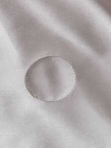 1pc Smooth Luxury Quilt, Suitable For All Seasons, Thin, Washable, Durable Comforter - Light Grey - View 10