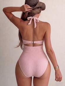 2026新款時尚掛脖鏤空度假女款連身泳衣，粉色夏季海灘風 - 粉色 - 查看 5