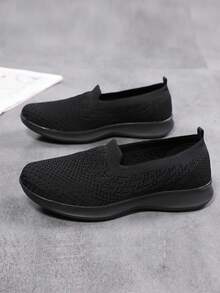 New Plus Size Soft Soled Lightweight Mesh Breathable Sports And Leisure Women's Shoes, All Black Work Shoes, Walking Shoes, Men's Casual Sports Shoes - Black - View 6