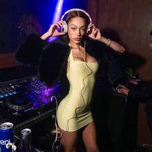 2026 New Solid Ribbed Halter Mini Dress, U Neck Stretch Bodycon Bandage Wrap Tie Back Slim Fit Party Club Short Dress For Women - Purple (in Stock) - View 5