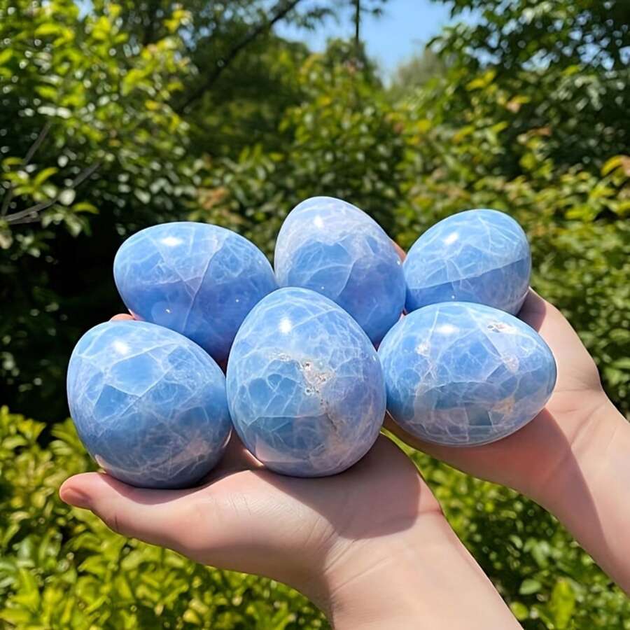 1pc Blue Angel Stone Crystal Egg, Perfect For Geology Enthusiasts, Projects And Mineral Specimens. It's A Unique Home Decor Piece And A Great Gift For Crystal Collectors. Its Bohemian Style And Unique Texture Make It An Ideal Choice - Blue - View 1