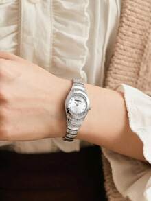 1pc Women's Full Rhinestone Decorated Premium Fashion Quartz Wristwatch, Suitable For Evening Parties, Gatherings And Daily Elegant Outfits - Silver - View 2